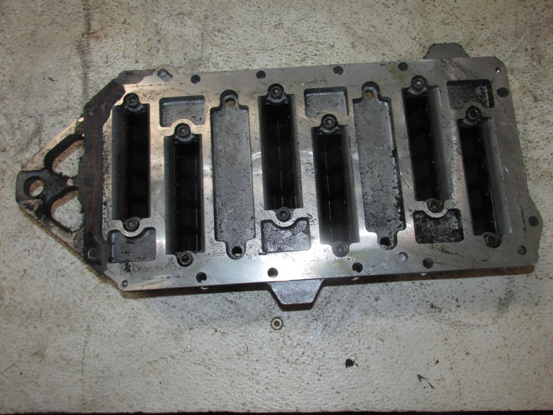 Mercury Optimax 150hp 2 Stroke Outboard Intake Manifold and Reeds (855952T3)