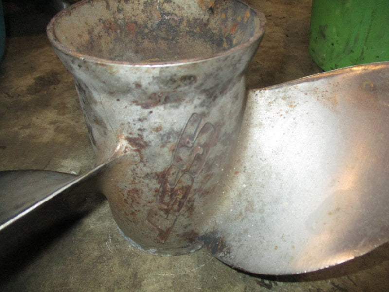 evinrude 60 / 70 hp 2 stroke outboard  stainless steel prop (389949)