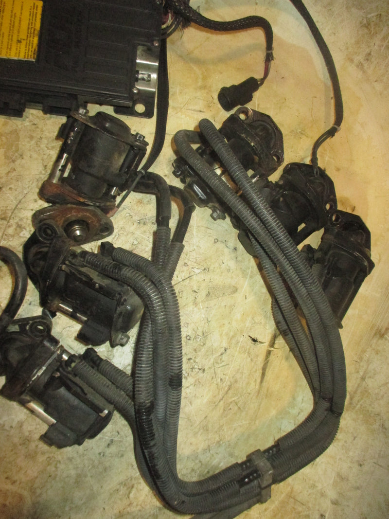 Evinrude Ficht 250hp 2 stroke Outboard Fuel Injector Set and ECU (5004285)