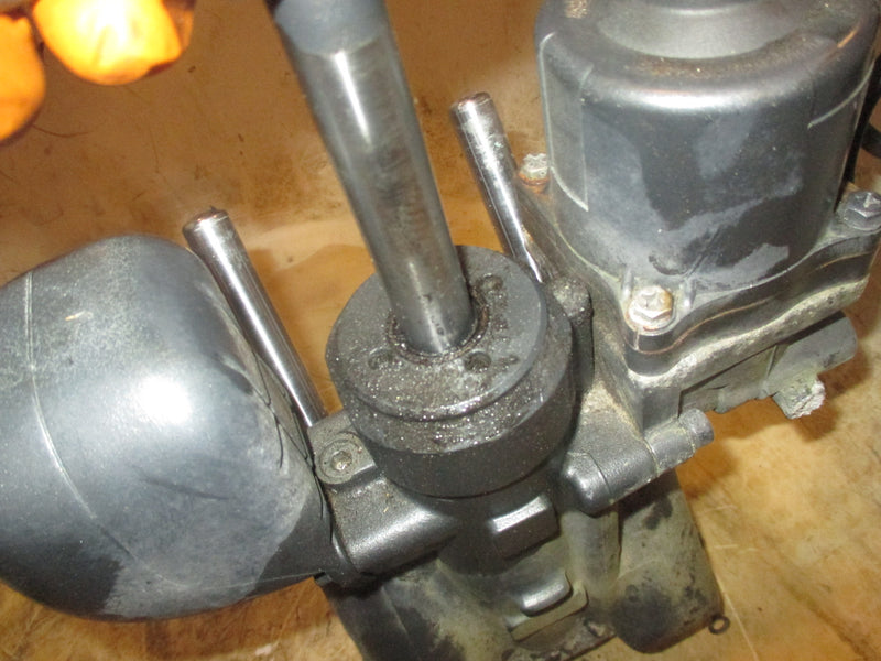 Yamaha 175hp 2 Stroke Carbureted outboard Tilt Trim Unit