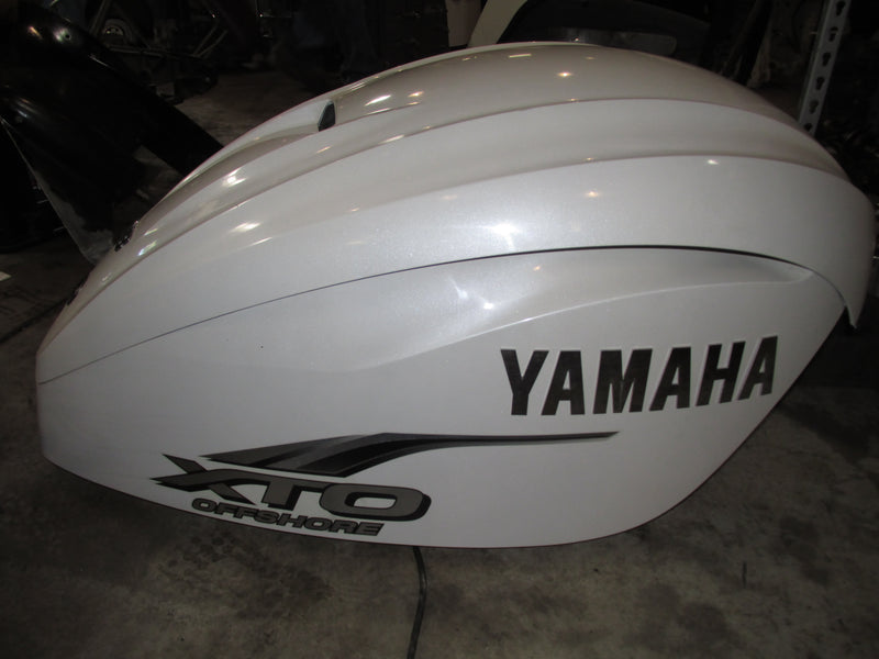 Yamaha 425hp XT0 V8 4 Stroke Outboard Top Cowling