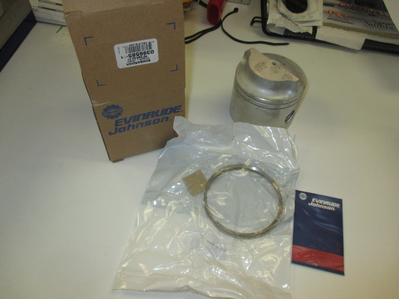 Johnson Evinrude OMC outboard piston and ring .030 oversized (0396585)