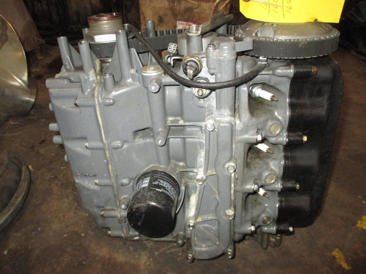 Honda BF50A 50hp outboard crankcase powerhead