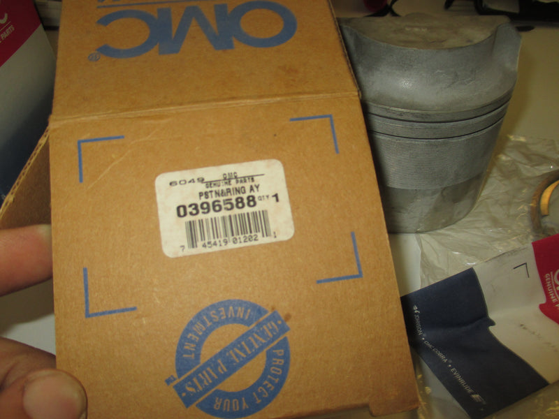 Johnson Evinrude OMC outboard piston and ring .030 oversized (0396588)