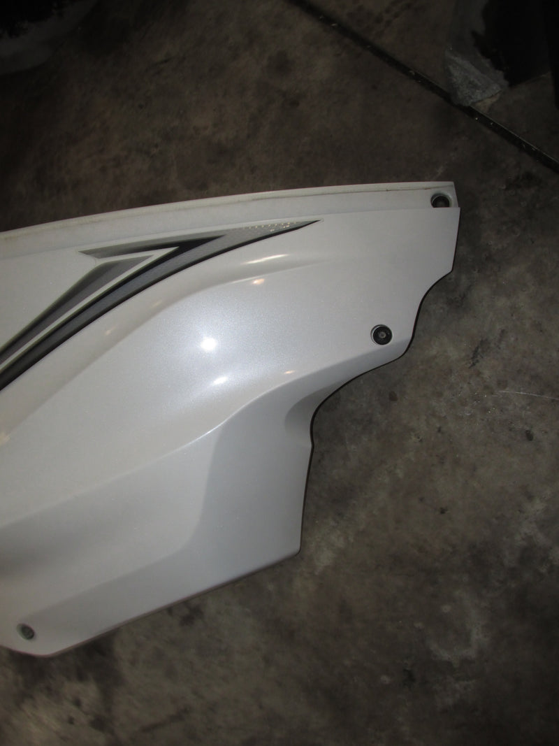 Yamaha 425hp XT0 V8 4 Stroke Outboard Starboard Side Cover (6GR-0)