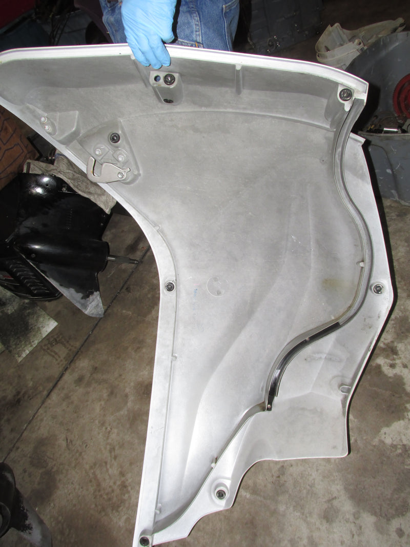 Yamaha 425hp XT0 V8 4 Stroke Outboard Starboard Side Cover (6GR-0)