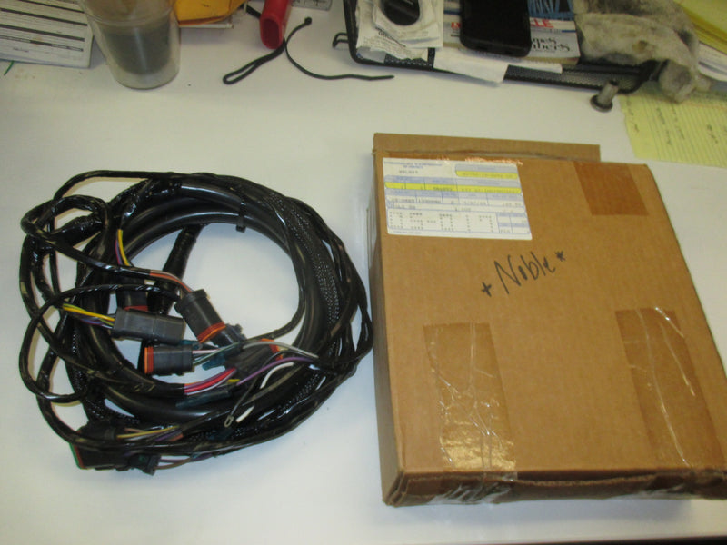 Johnson Evinrude OMC outboard KIT AY instrument and key rigging harness (586853)