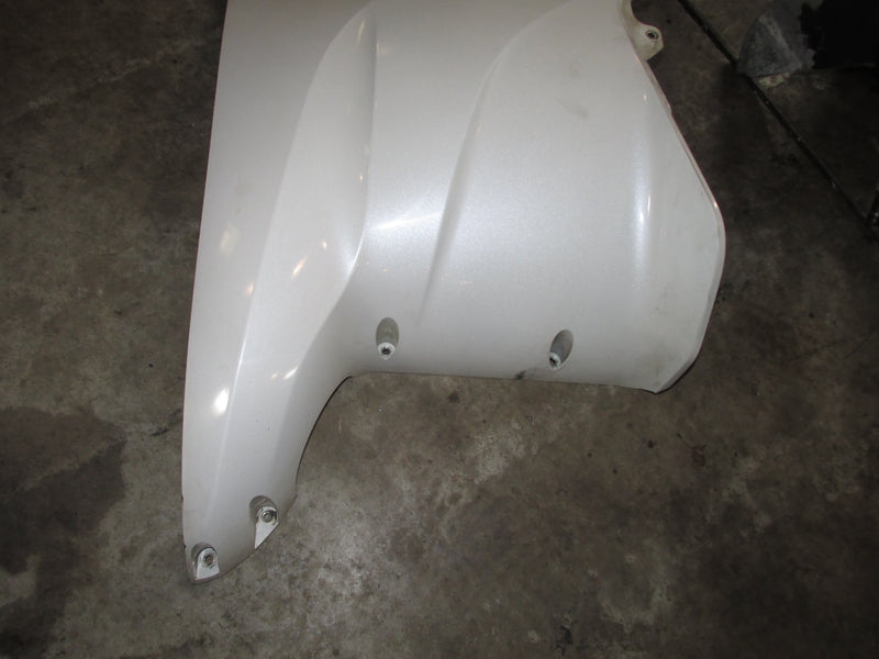 Yamaha 425hp XT0 V8 4 Stroke Outboard Starboard Midsection Cover