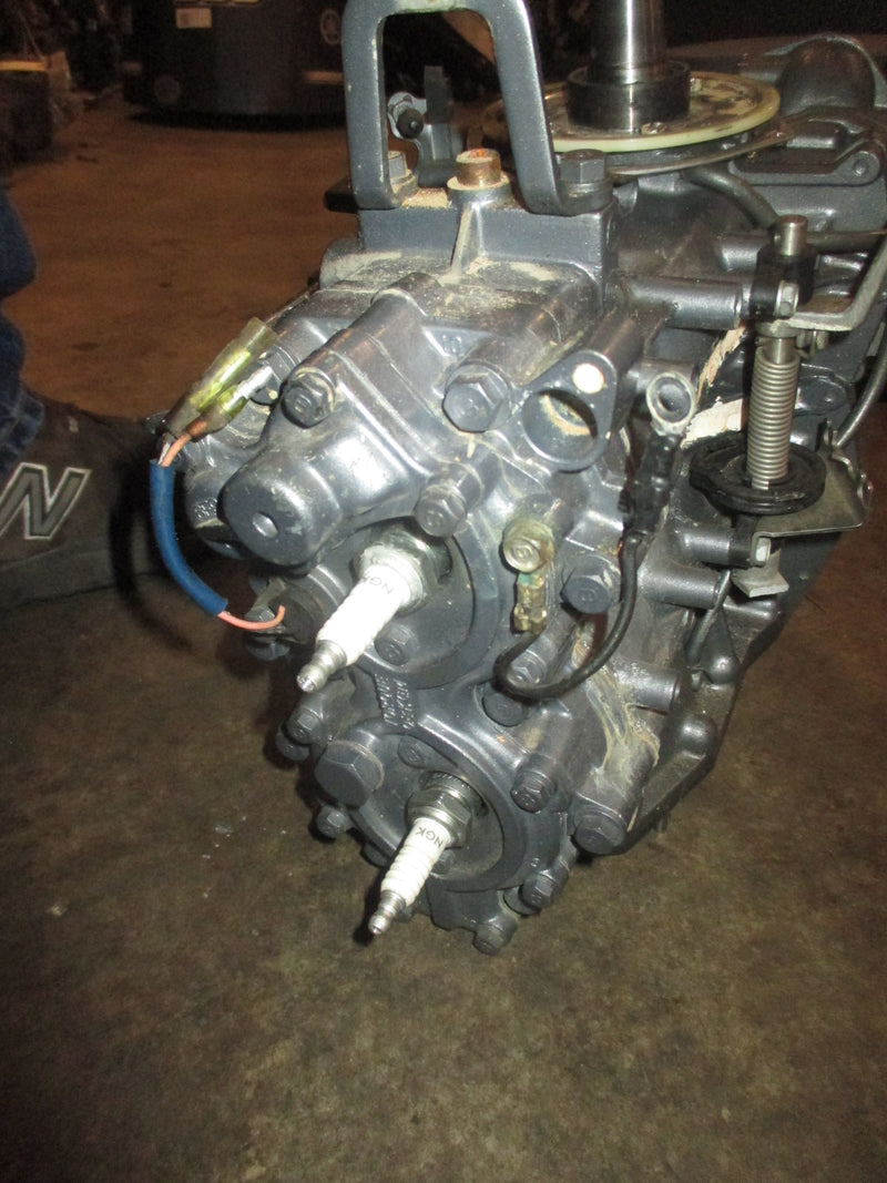 Yamaha 40hp 2 CYL 2 stroke Outboard Crankcase Powerhead