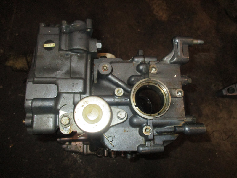 Yamaha 50hp 4 stroke outboard crankcase block