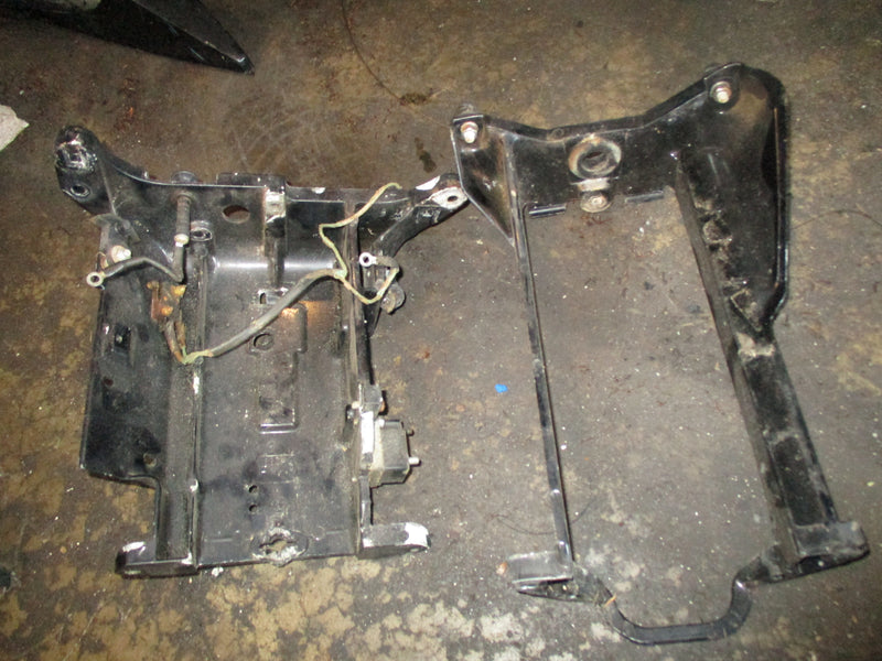 Mercury 50hp 2 stroke outboard bracket set (88042) (72020)