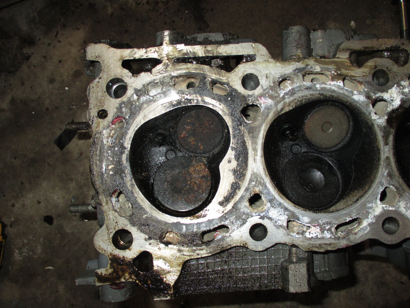 Suzuki DF70 70hp 4 stroke outboard cylinder head