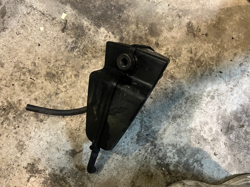 Evinrude Etec 25hp 2 stroke outboard muffler 5007443