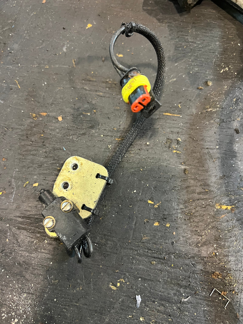 Evinrude Etec 25hp 2 stroke outboard neutral switch (586780)