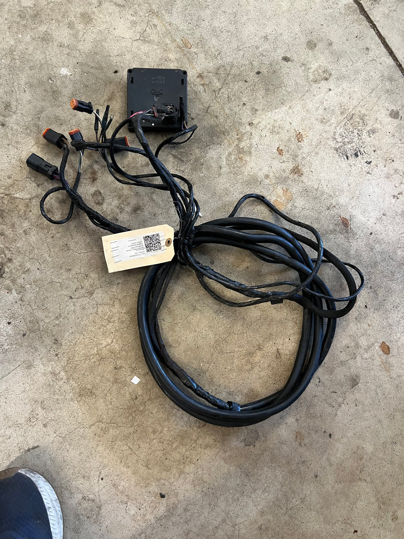 Johnson 50hp 2 Stroke Outboard 8' BRP Rigging Harness
