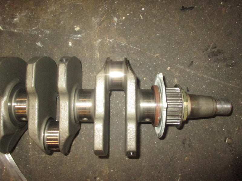 Yamaha 115hp 4 Stroke outboard Crankshaft (68V-11411-00)