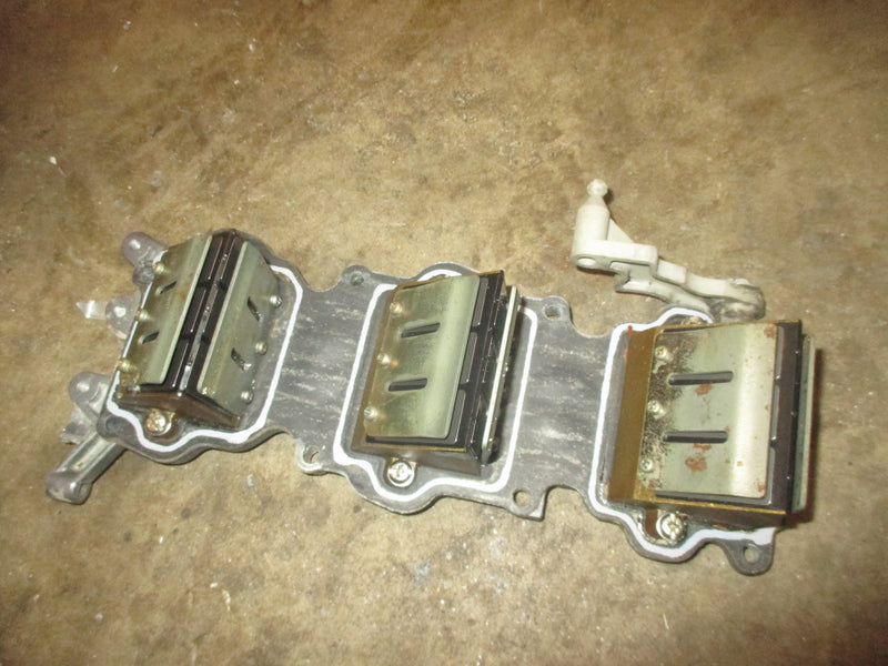 Yamaha 60hp 2 stroke Outboard Intake Manifold and Reeds (6H3-13641-03)