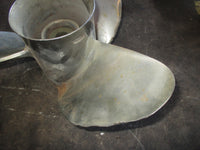 Load image into Gallery viewer, Yamaha outboard powertech propeller (15 1/4x17-M)
