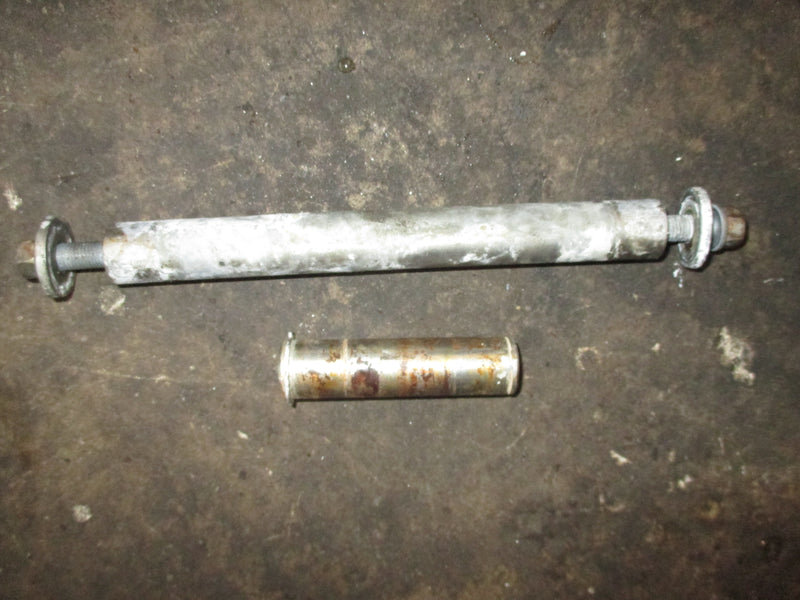 Yamaha 150hp 4 stroke outboard upper and lower trim pin (64E-43126-10)