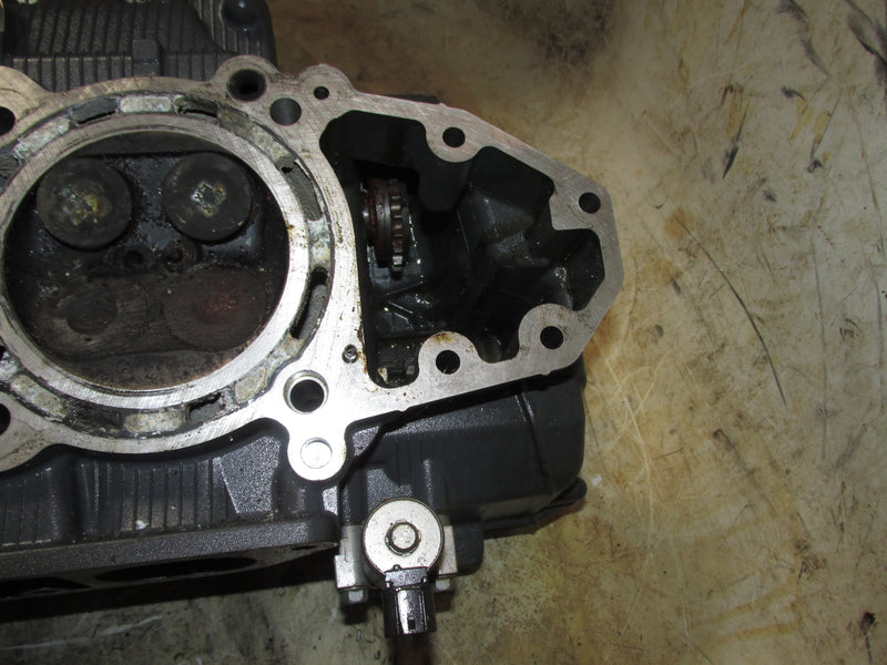 Yamaha 425hp XT0 V8 4 Stroke Outboard Starboard Cylinder Head (6GR-00)
