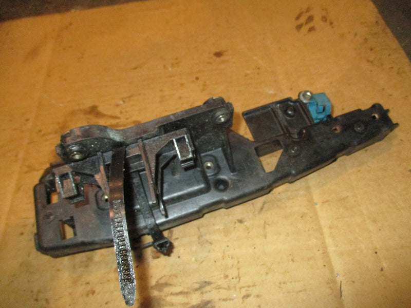 Yamaha 115hp 4 stroke outboard electronics holder (68V-81948-00-00)