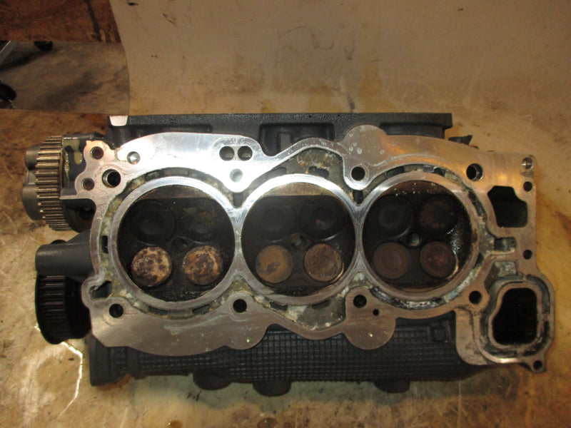 Yamaha 300hp 4 stroke 4.2L outboard port cylinder head (6CB-11)