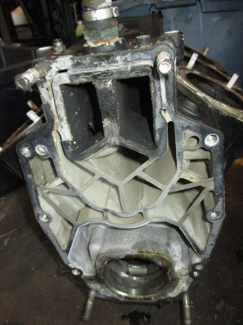 Mercury optimax 225hp 3.0L outboard crankcase block (885-9811)
