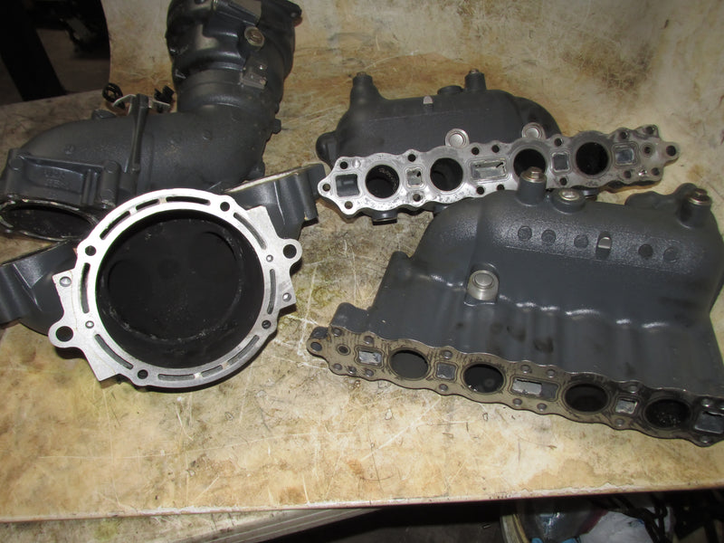 Yamaha 425hp XT0 V8 4 Stroke Outboard Exhaust Manifold Set (6GR-14615-00-9S)