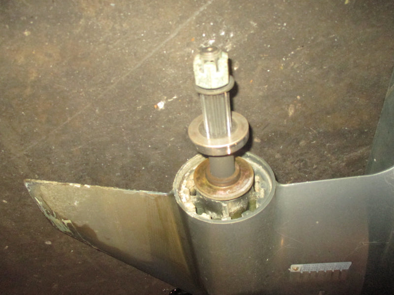 Yamaha 115hp 4 stroke outboard 20 Inch Standard Rotation Lower Unit