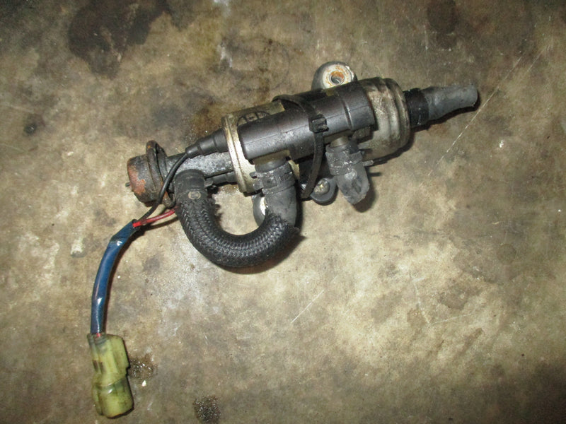 Johnson Suzuki 200hp 4 stroke outboard low pressure electric fuel pump
