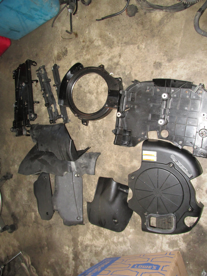 Yamaha 425hp XT0 V8 4 Stroke Outboard Misc. Plastic Covers / Holders