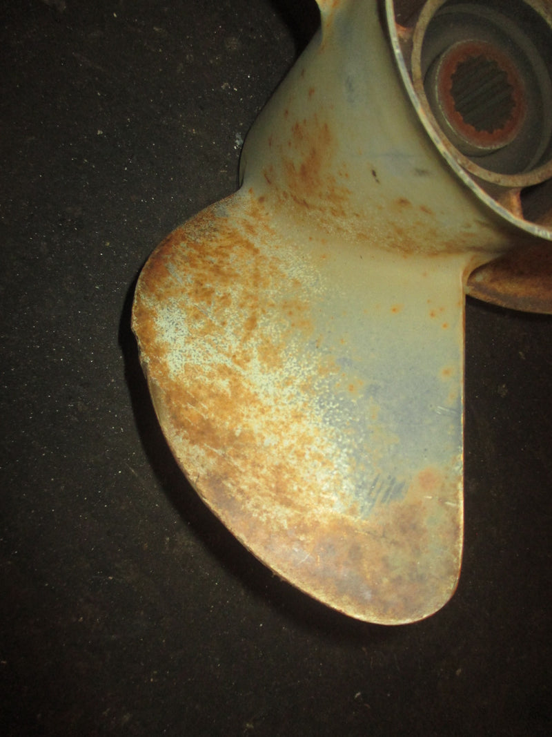 Yamaha 75-115hp outboard Painted steel propellor (13x17-K2)