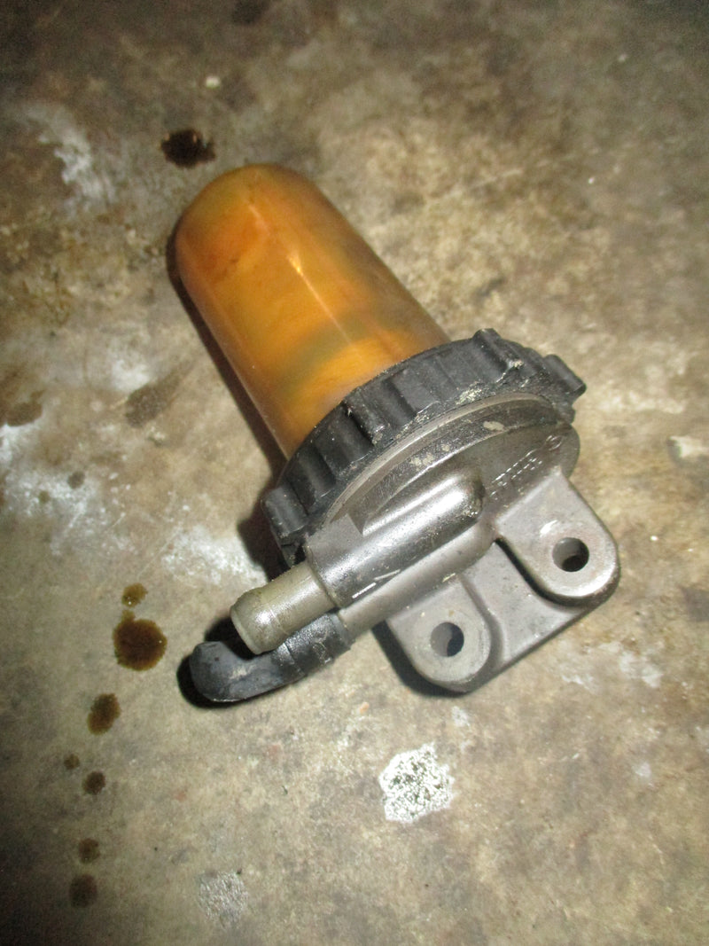 Johnson Suzuki 200hp 4 stroke outboard fuel filter (15410-93J10)