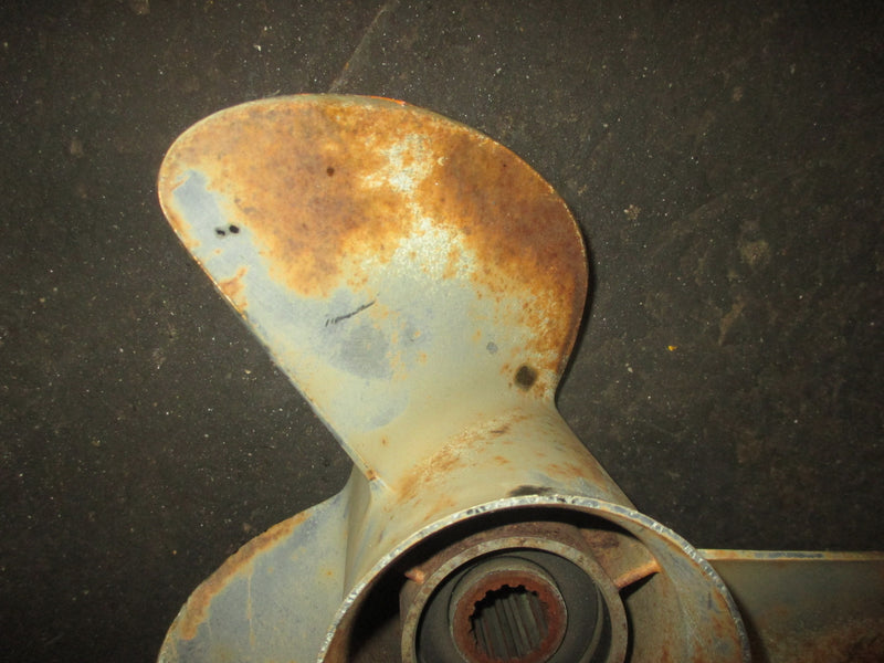 Yamaha 75-115hp outboard Painted steel propellor (13x17-K2)