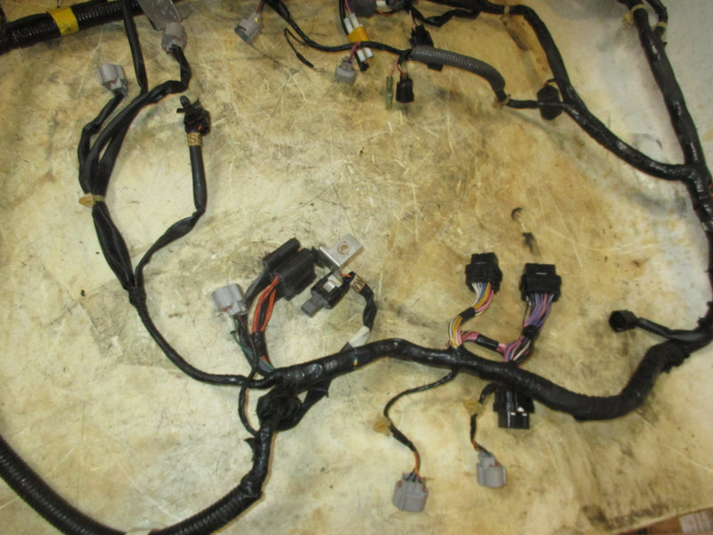 Yamaha 300hp 4 stroke 4.2L outboard engine wiring harness (6CB-82590-10)