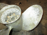 Load image into Gallery viewer, Mariner 115hp 2 stroke outboard aluminum propeller (13.25x19)
