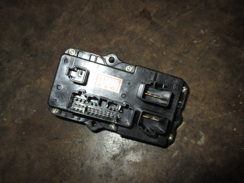 Yamaha 150hp 4 stroke outboard fuse box (63P-82170-00)