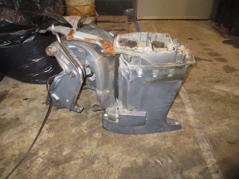 Yamaha 90hp 2 stroke outboard 20" shaft mid section