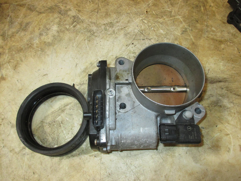 Yamaha 300hp 4 stroke 4.2L outboard throttle body (6CB-13751-10)