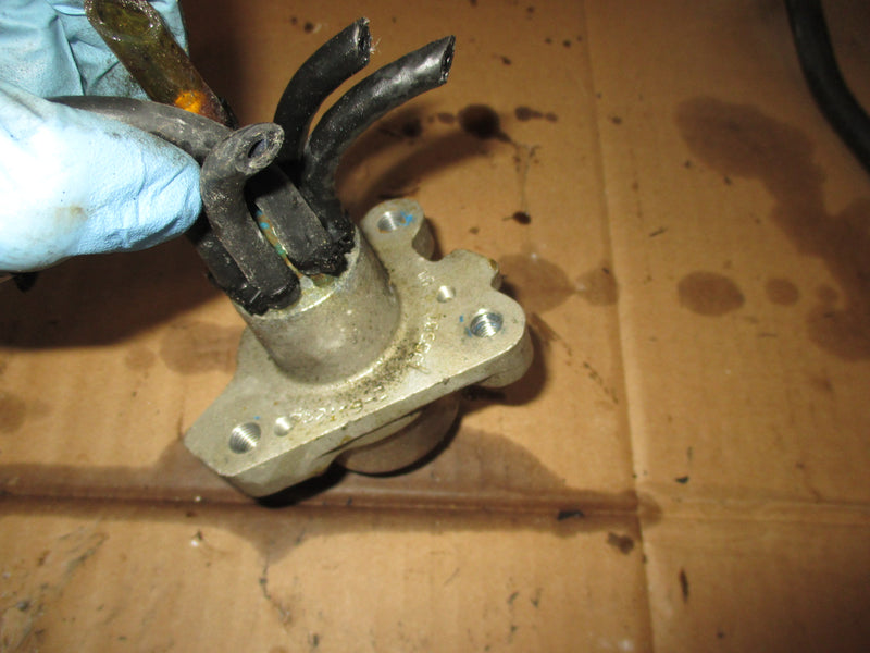 Mercury optimax 225hp 3.0L outboard oil pump (857149)