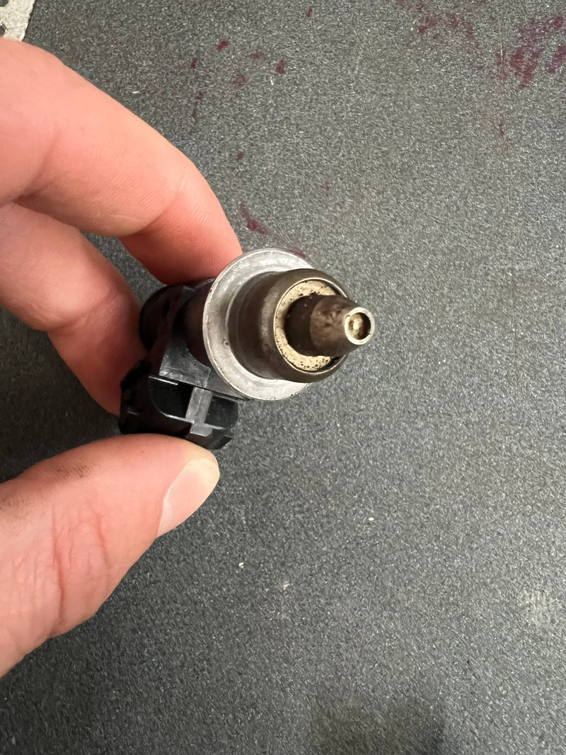 Honda BF130A 130hp outboard fuel injector (16406-ZW5-000)