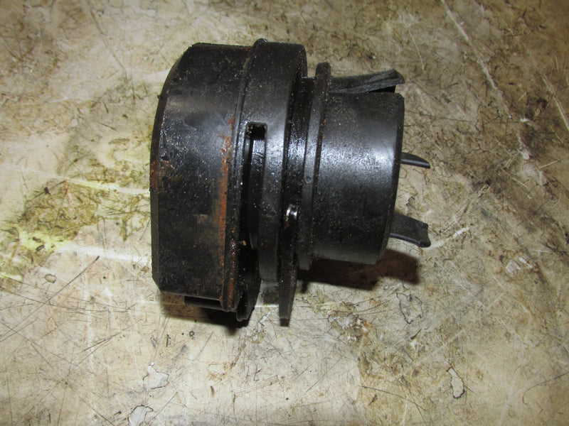 Yamaha 425hp XT0 V8 4 Stroke Outboard Rigging Grommet / Holder