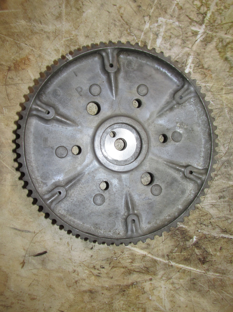 Yamaha 425hp XT0 V8 4 Stroke Outboard Port Driven Gear (6GR-11567-00-00)