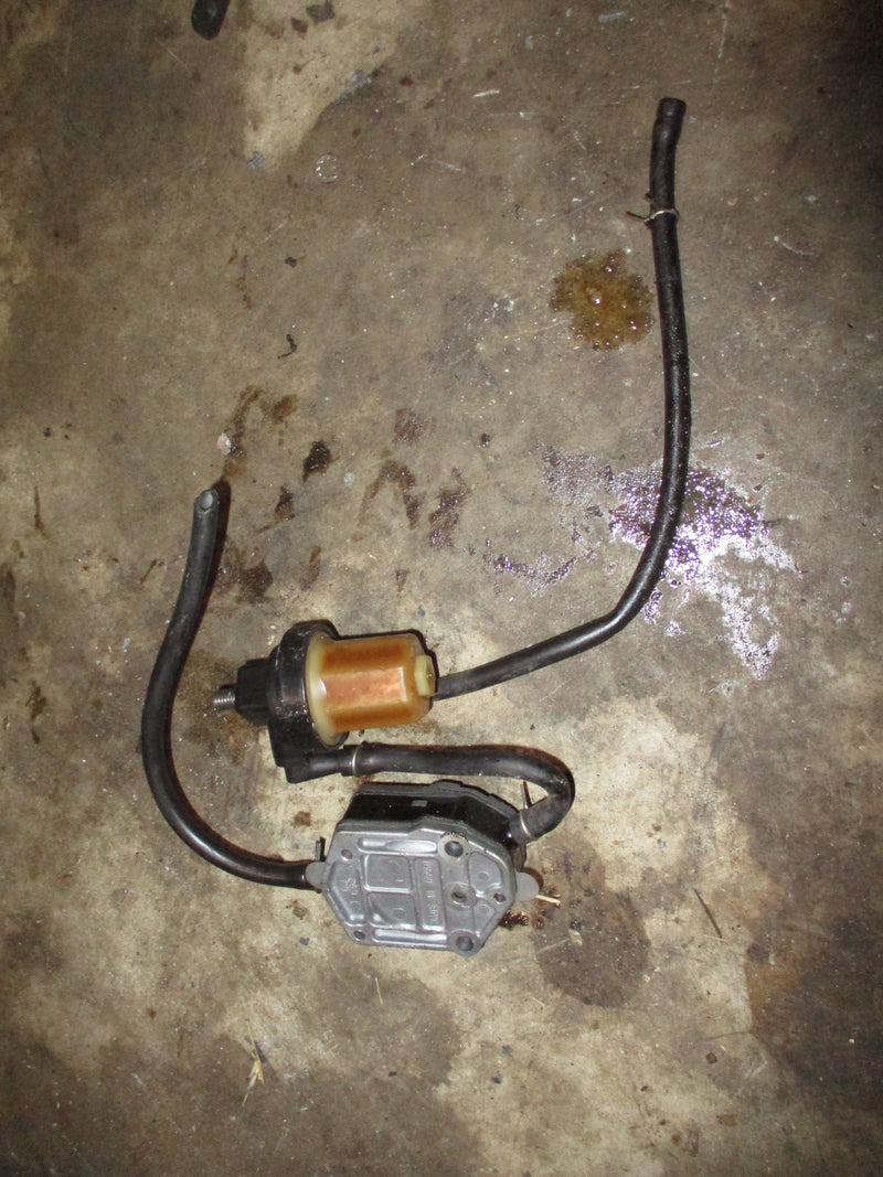 Yamaha 90hp 2 stroke outboard fuel pump (6A0-24410-05-00)