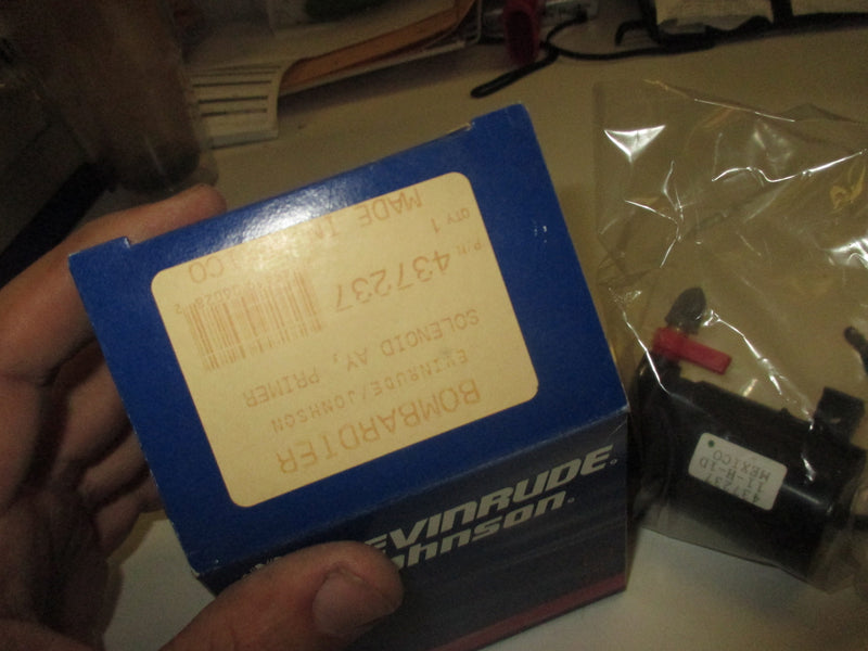 Johnson Evinrude OMC outboard primer solenoid assembly (0437237)