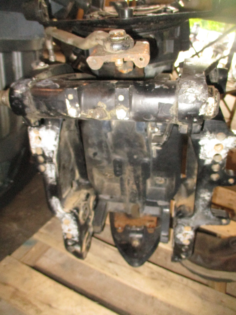 Mercury 150hp 2 stroke outboard 20" midsection PARTS ONLY