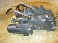 Load image into Gallery viewer, Yamaha 300hp 4 stroke outboard tilt trim unit
