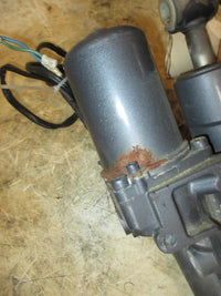 Load image into Gallery viewer, Yamaha 300hp 4 stroke outboard tilt trim unit
