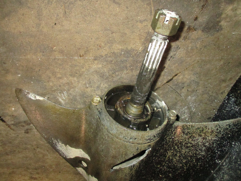 Suzuki DF60 outboard 20" lower unit