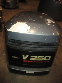 Load image into Gallery viewer, Yamaha 250hp OX66 2 stroke outboard Top cowling

